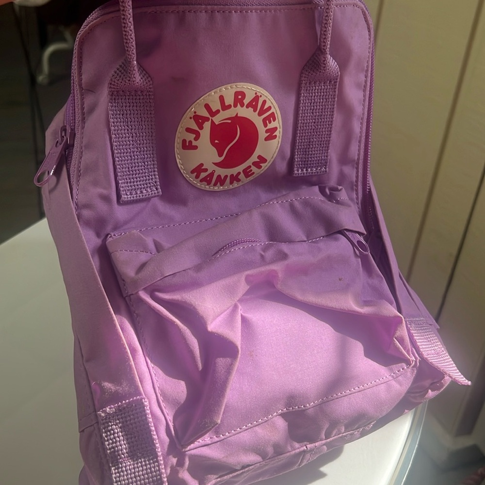Fjallraven Kanken bag